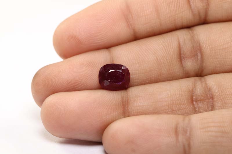Ruby 3.65 Ct. 4 RUB4809 3 Ruby 3.65 Ct.