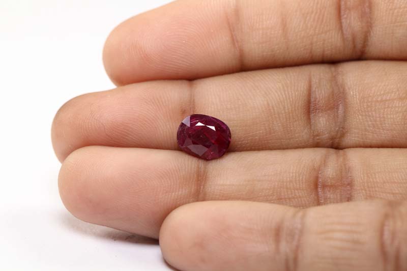 Ruby 2.88 Ct.