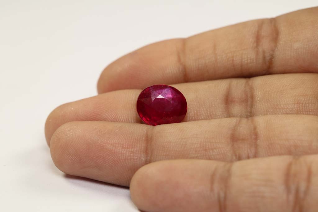 Ruby 7.72 Ct.