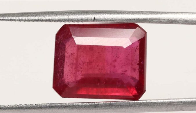 Ruby 8.14 Ct.