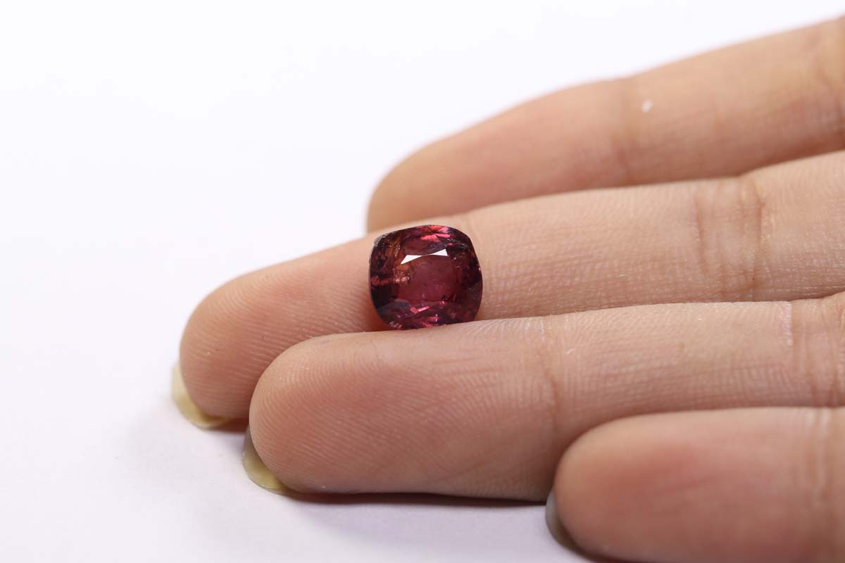 Spinel 2.71 Ct.