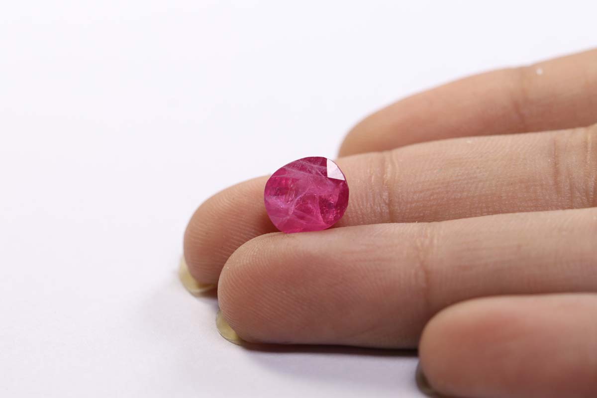 Spinel 3.26 Ct.
