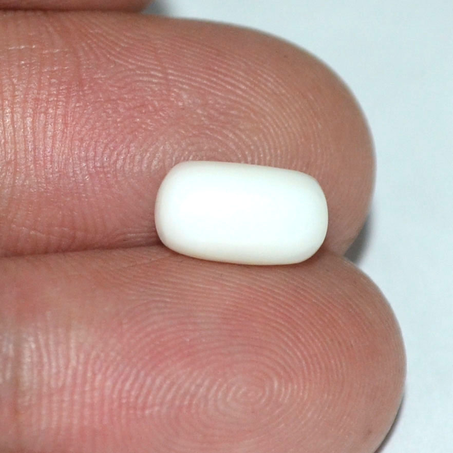 WC152 3 White Coral 2.54 Ct.