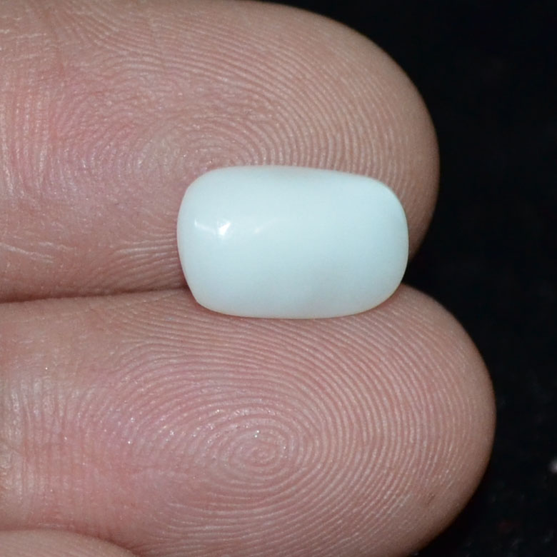 WC306 3 White Coral 2.18 Ct.