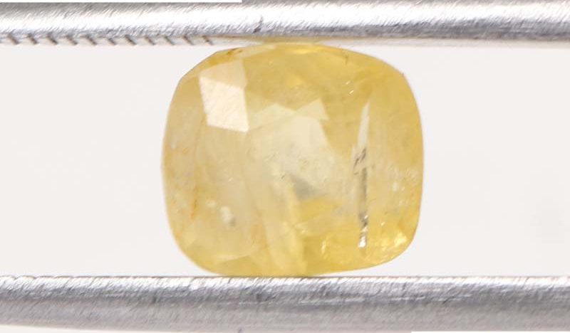 Yellow Sapphire 3.65 Ct.