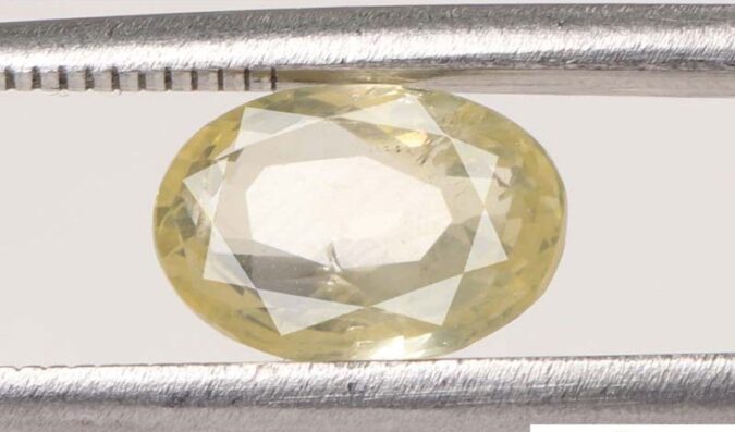 Yellow Sapphire 2.88 Ct. 1 YSP8435 1 e1682510827829 Yellow Sapphire 2.88 Ct.