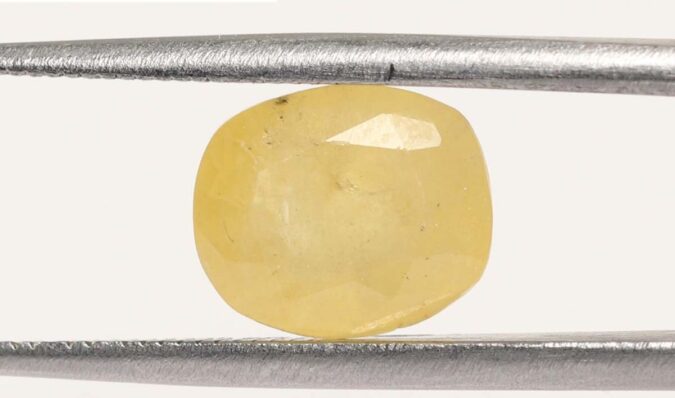 YSP8552 1 e1682683891165 Yellow Sapphire 3.69 Ct.