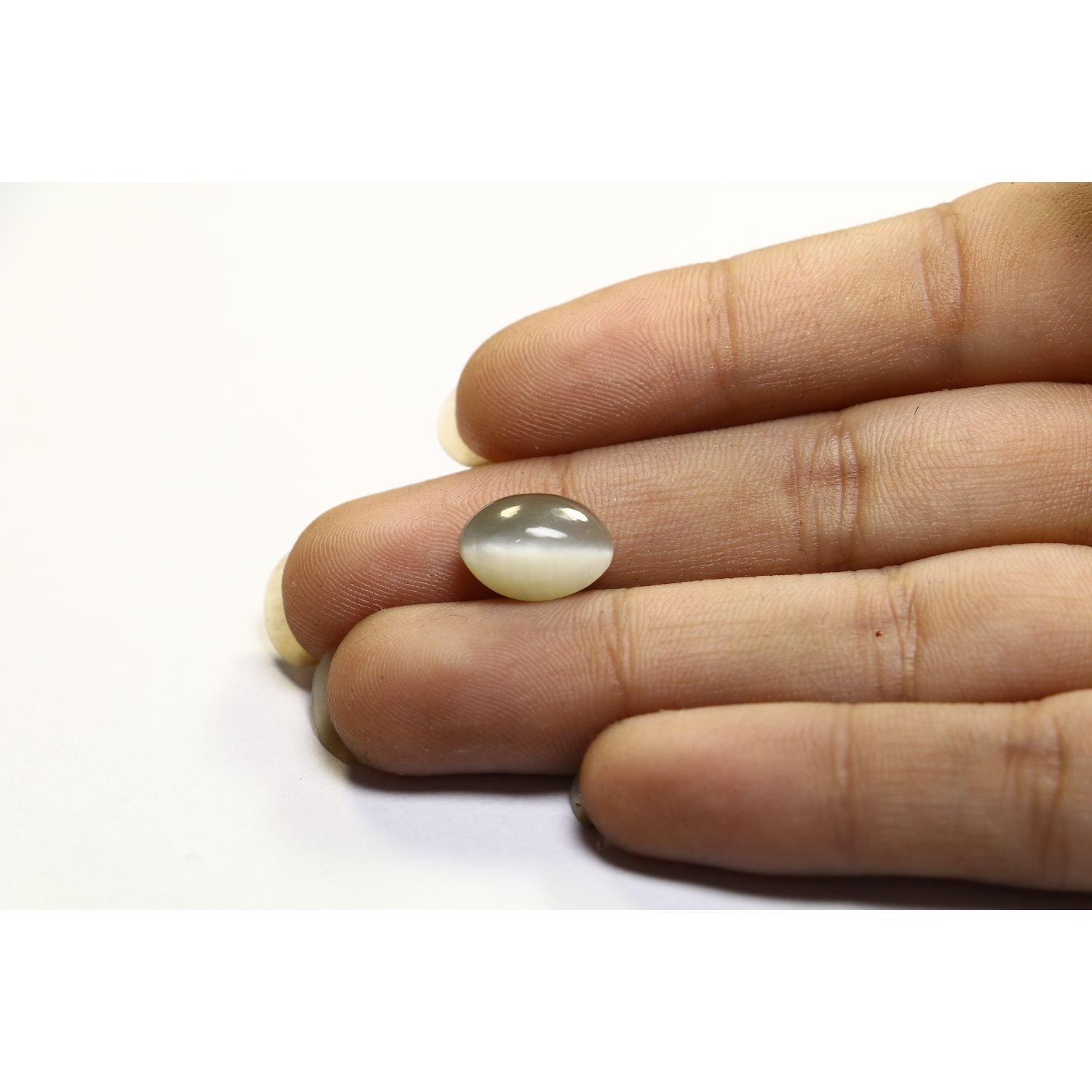 CE1487 3 Cat's Eye 4.01 Ct.