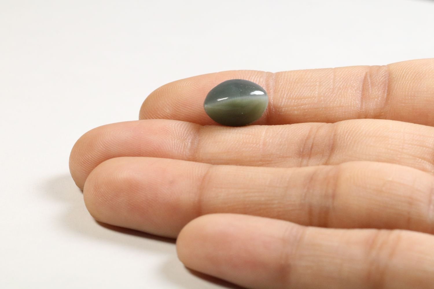 CE1532 3 Cat's Eye 4.75 Ct.