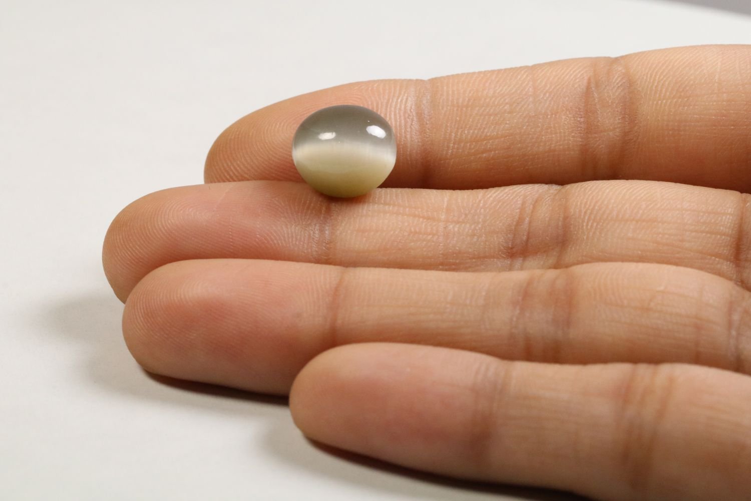 CE1538 3 Cat's Eye 6.12 Ct.