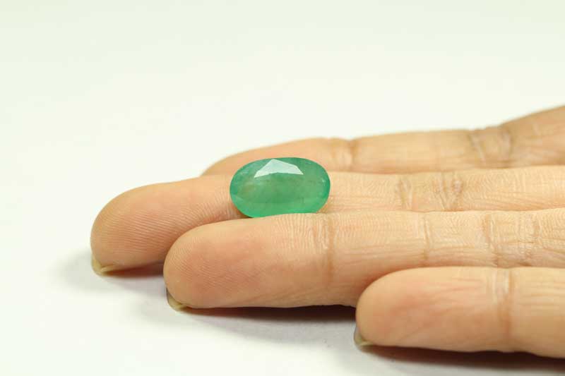 EMR12976 3 1 Emerald 5.35 Ct.