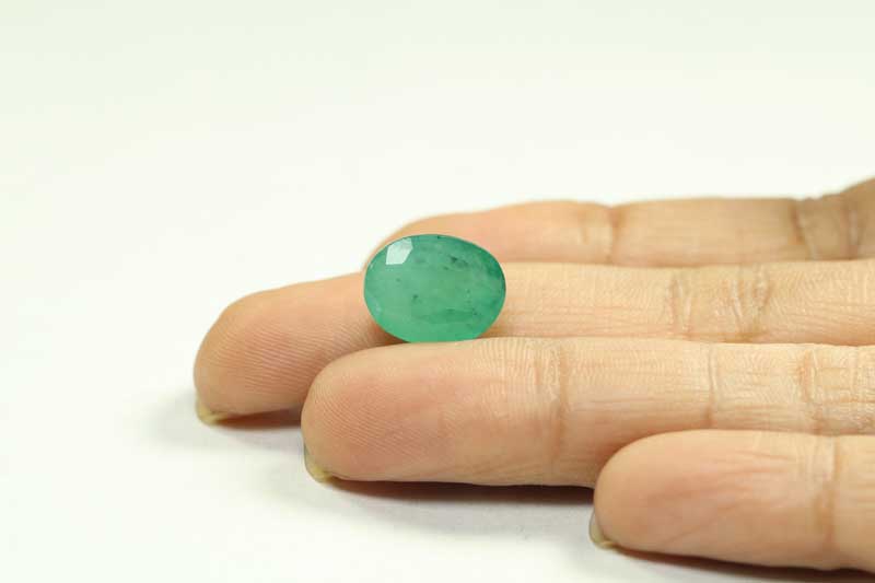 EMR13010 3 1 Emerald 6.3 Ct.