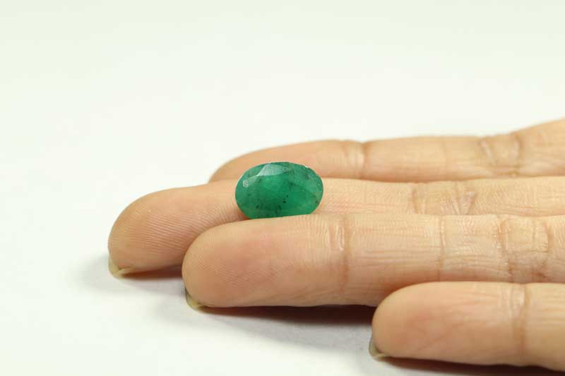 EMR13061 3 1 Emerald 4.2 Ct.