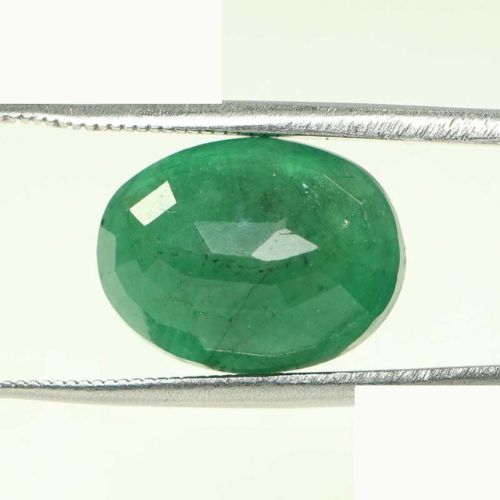 Emerald 7.6 Ct. 3 EMR13065 2 1 Emerald 7.6 Ct.