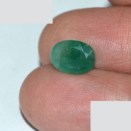 EMR8419 3 Emerald 2.61 Ct.