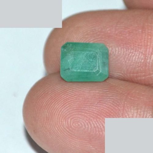 EMR8461 3 Emerald 1.91 Ct.