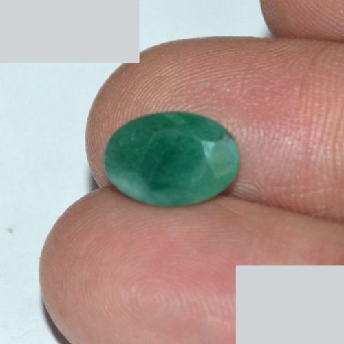 EMR8463 3 Emerald 2.67 Ct.