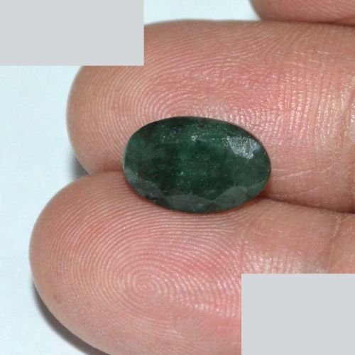 EMR8832 3 Emerald 3.71 Ct.