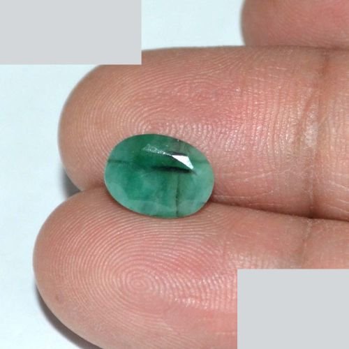 EMR8850 3 Emerald 2.61 Ct.