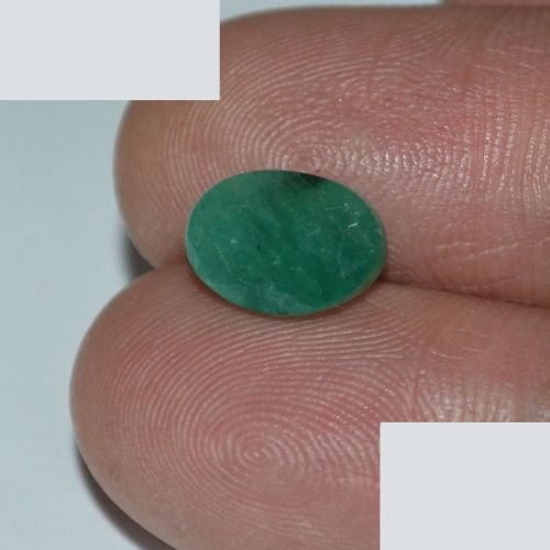 EMR8943 3 Emerald 2.8 Ct.