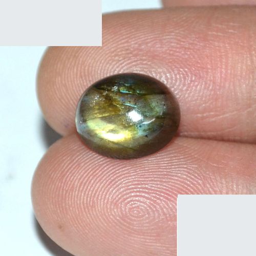 Labradorite 4.91 Ct. 4 LAB50 3 Labradorite 4.91 Ct.