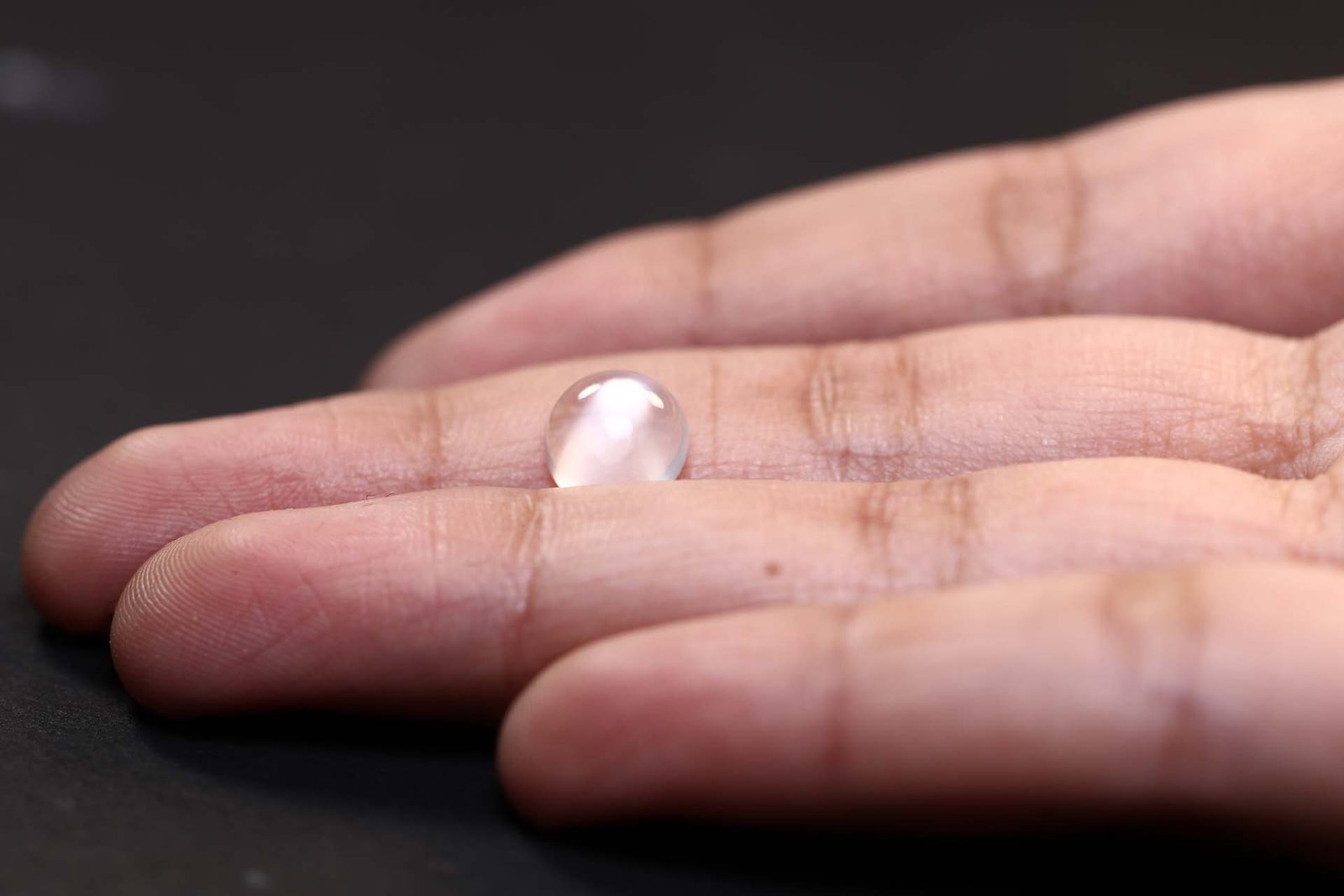 NMS747 3 Moonstone 2.12 Ct.