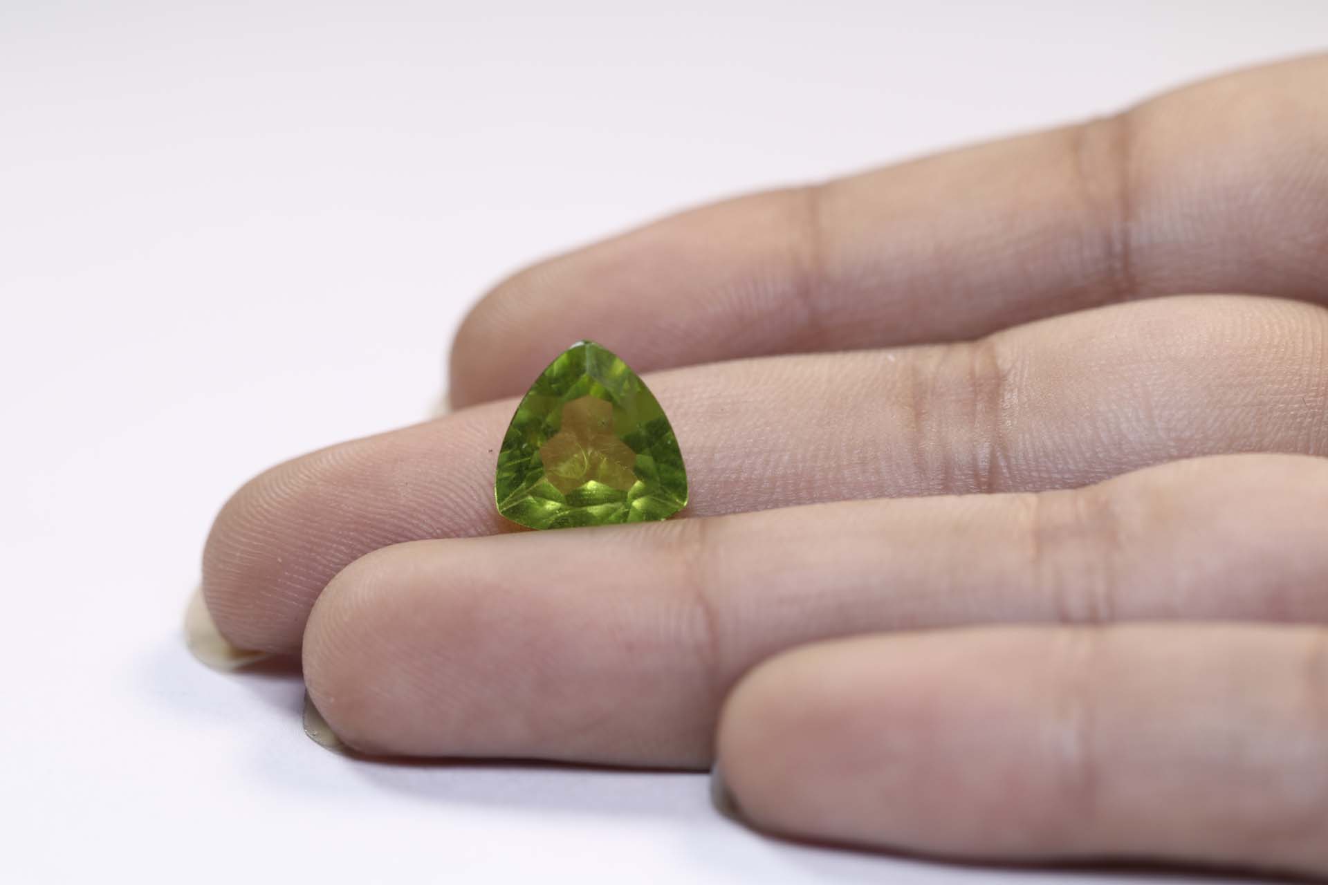 NPD116 3 Peridot 4.16 Ct.