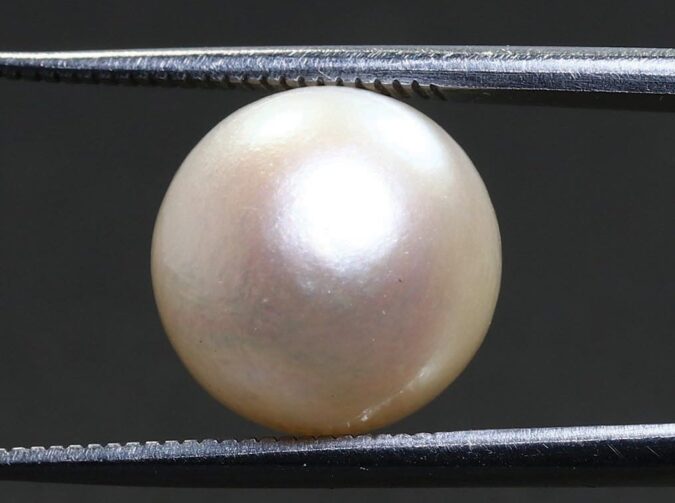 Pearl 9.64 Ct.