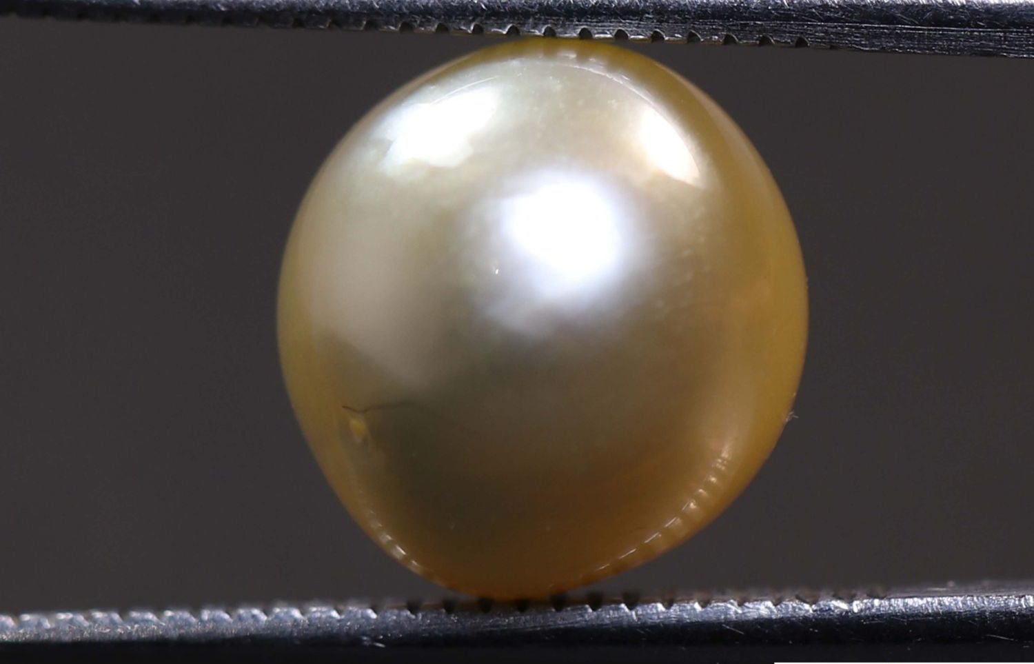 PEARL 6.07 Ct.