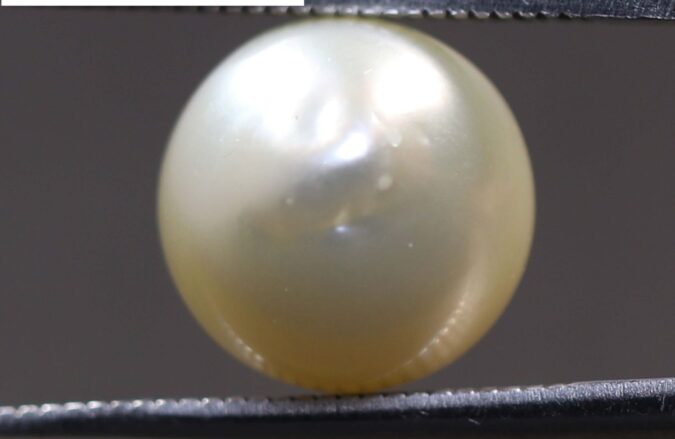 PEARL 7.18 Ct.