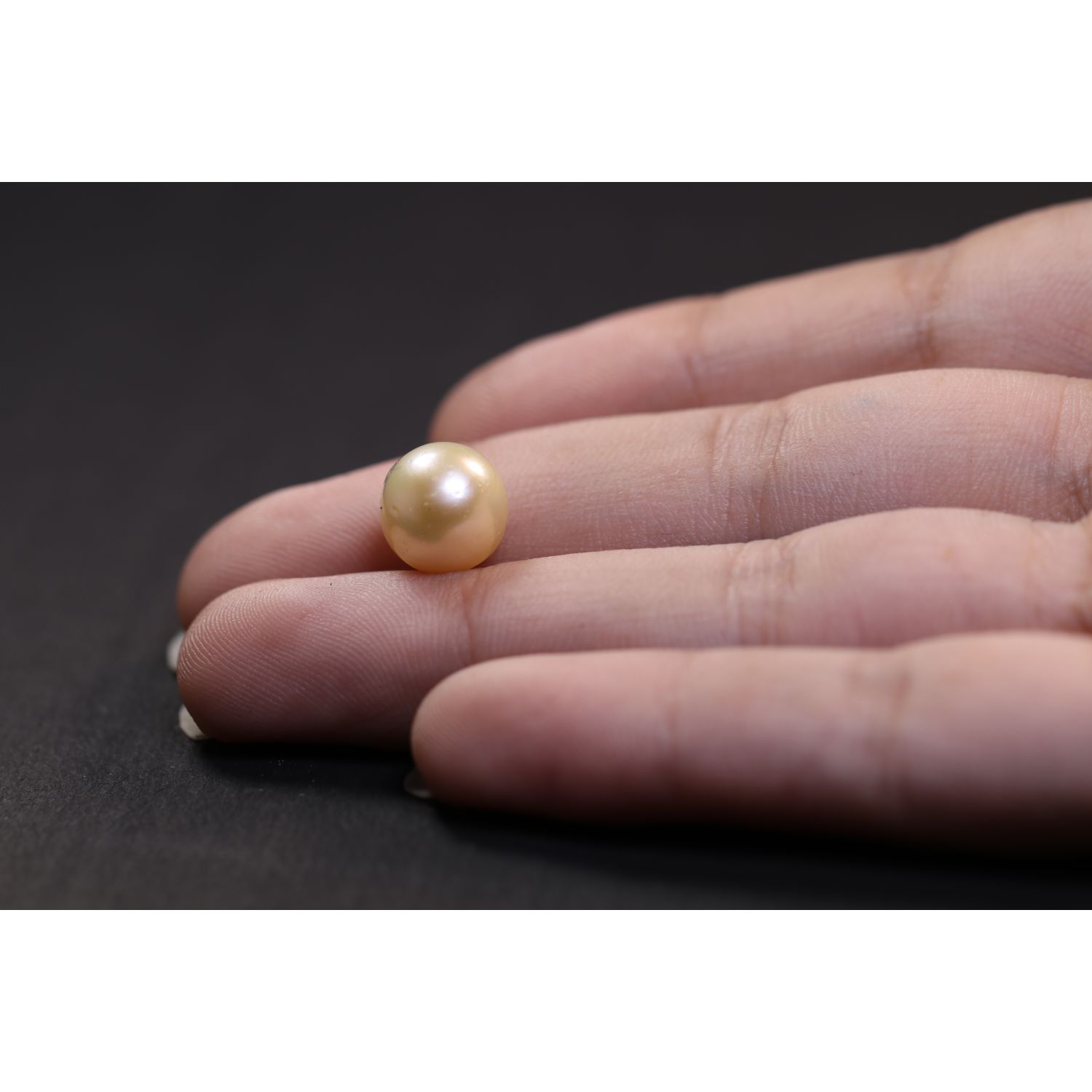 PEARL 6.33 Ct.