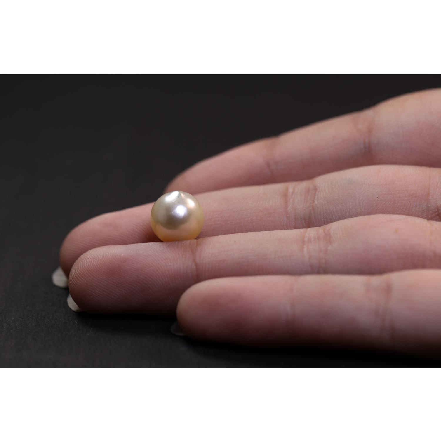 PRL1907 3 PEARL 6.59 Ct.