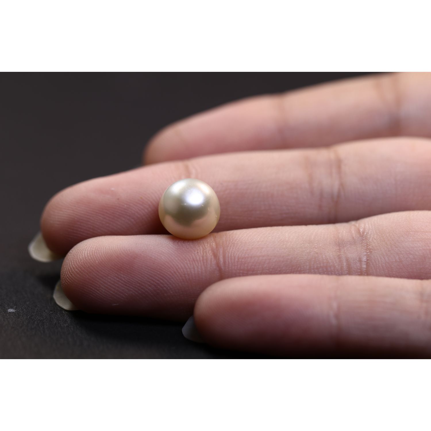 PEARL 6.02 Ct.