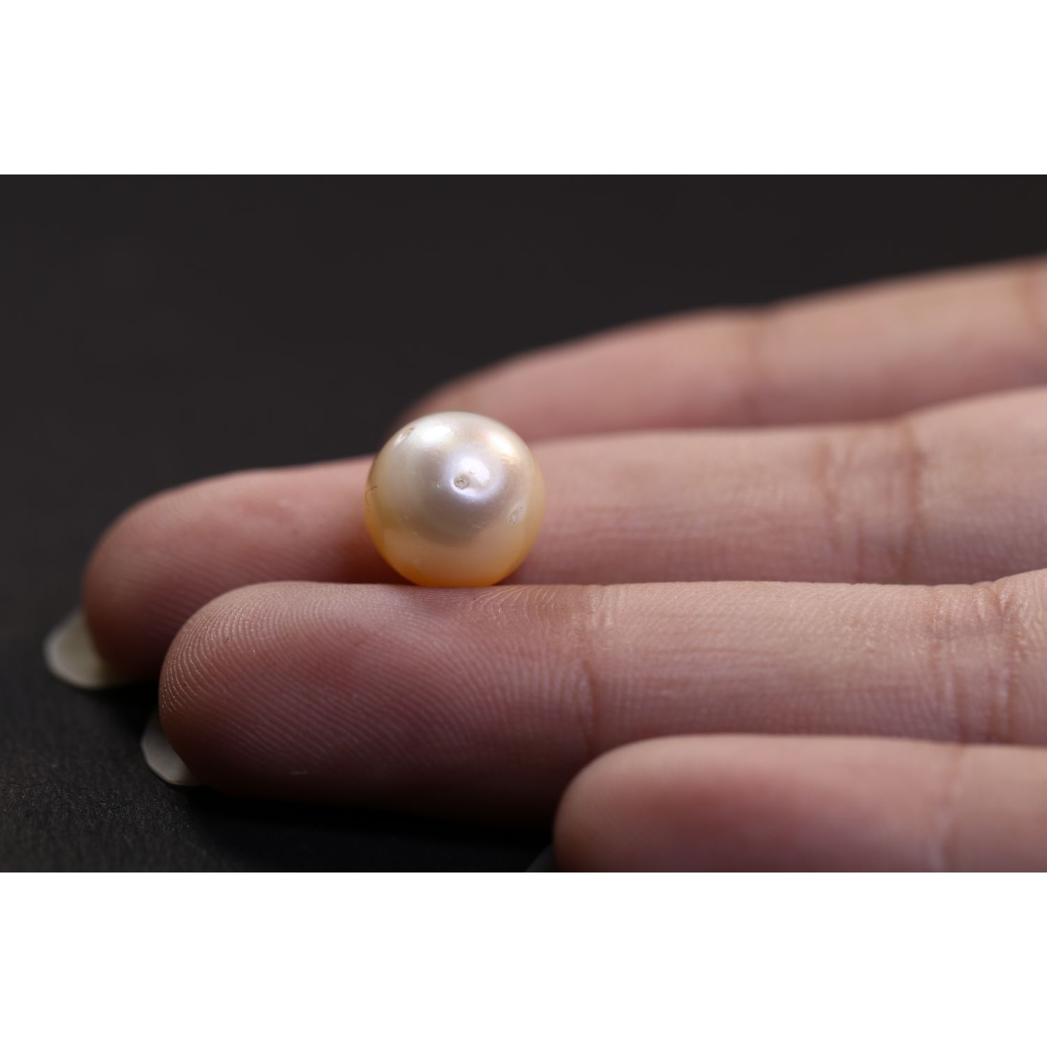 PEARL 6.97 Ct.