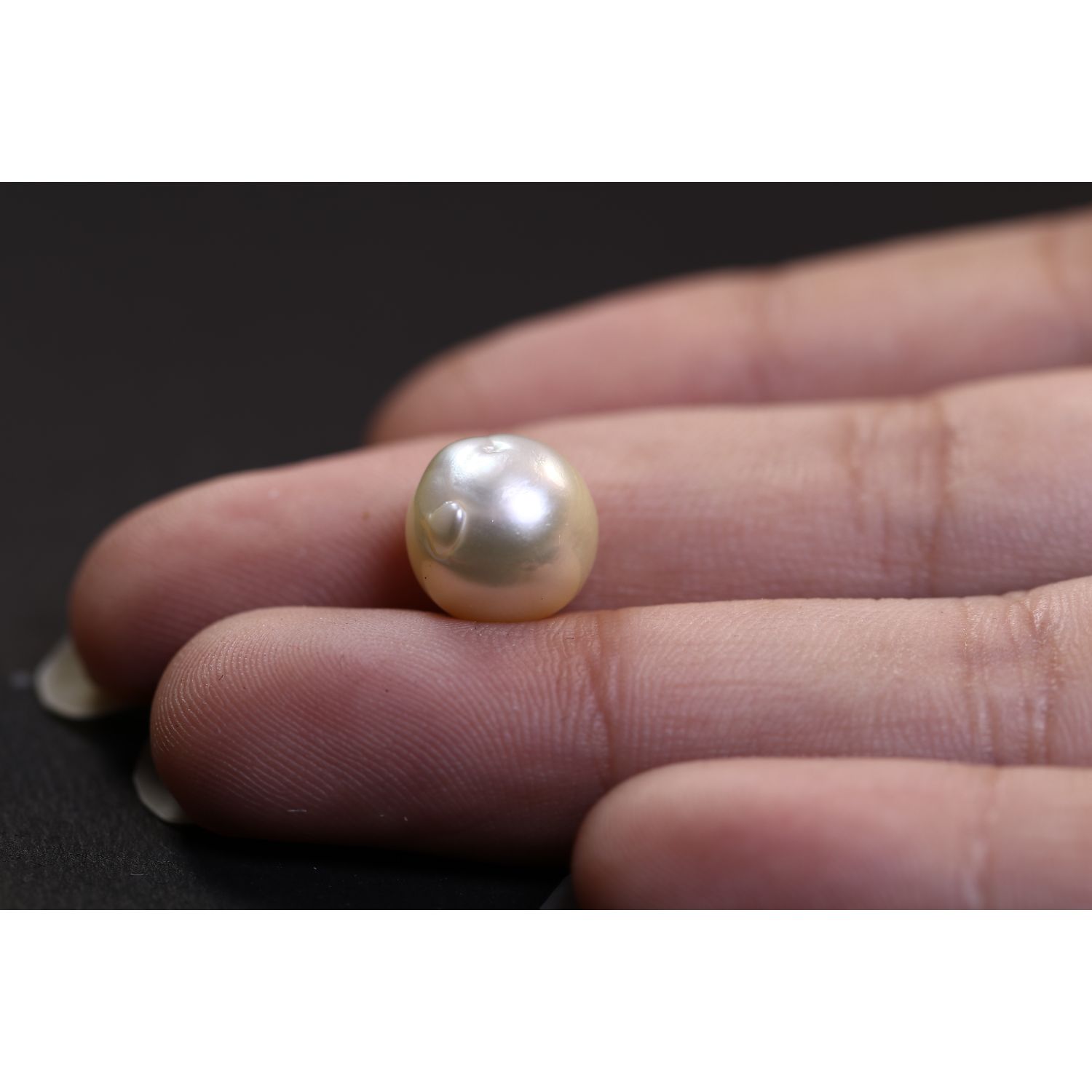 PEARL 7.38 Ct. 4 PRL1939 3 PEARL 7.38 Ct.