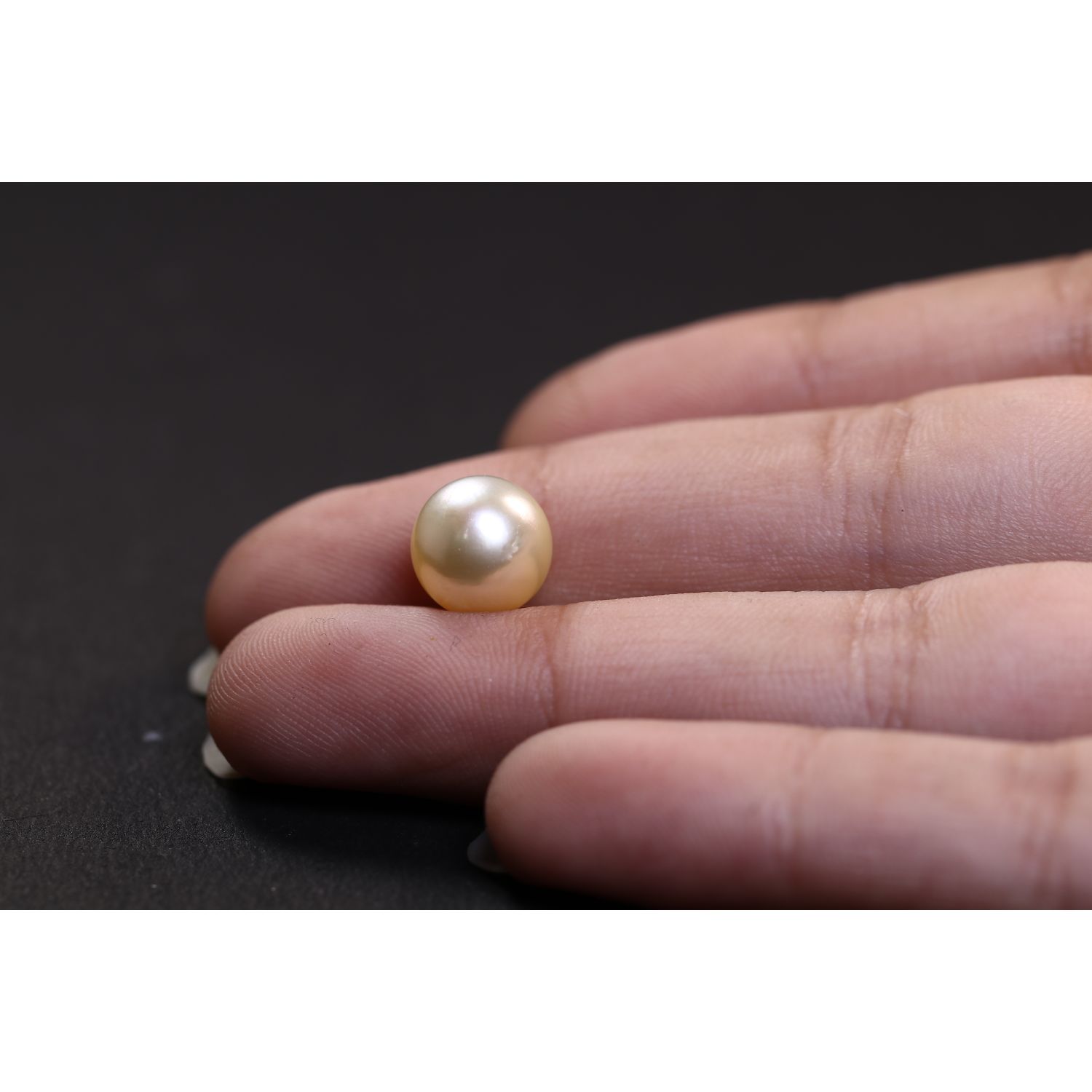 PRL1959 3 PEARL 5.52 Ct.