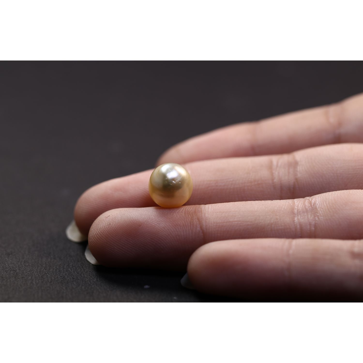 PEARL 5.87 Ct.