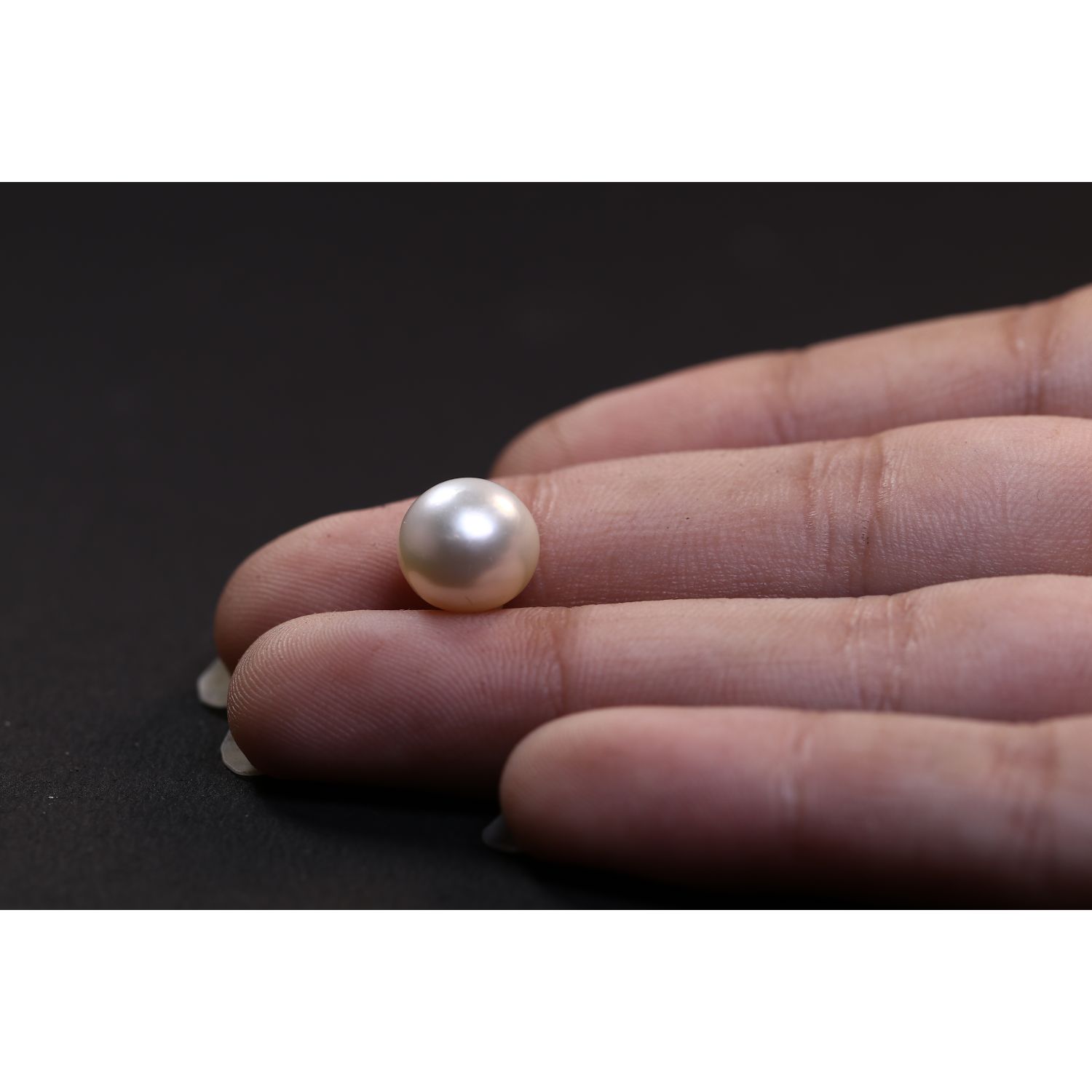 PEARL 6.08 Ct. 4 PRL1982 3 PEARL 6.08 Ct.