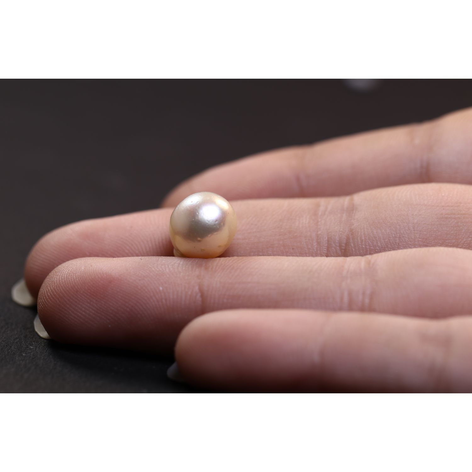 PRL1984 3 PEARL 5.94 Ct.