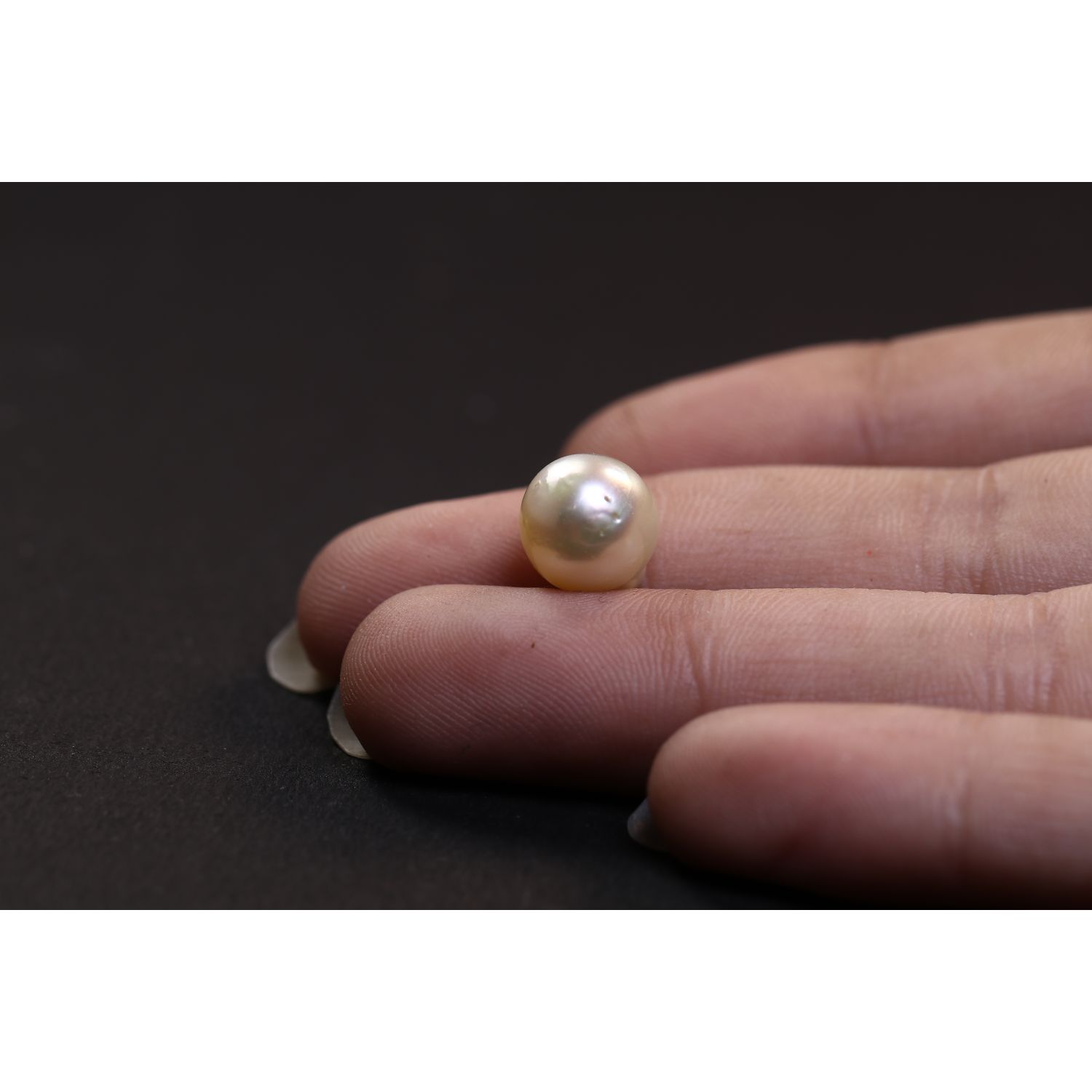 PEARL 5.65 Ct.
