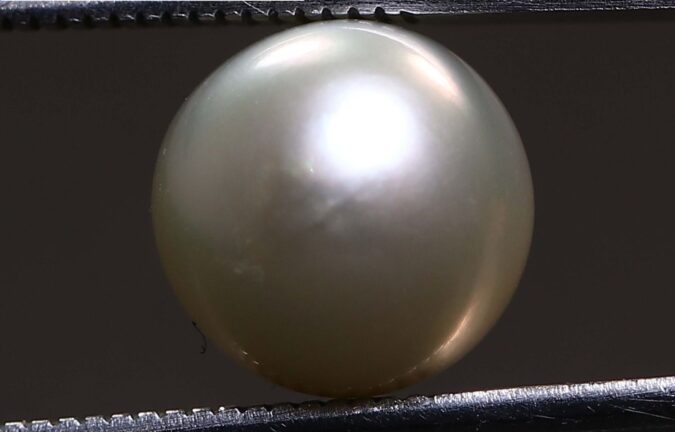 PEARL 5.55 Ct.