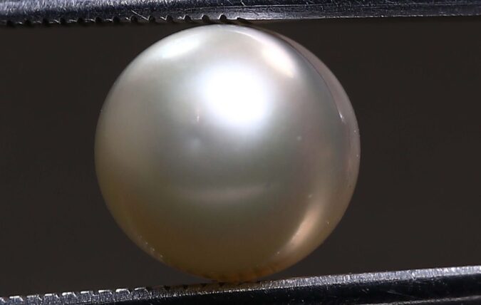 PEARL 6.28 Ct.