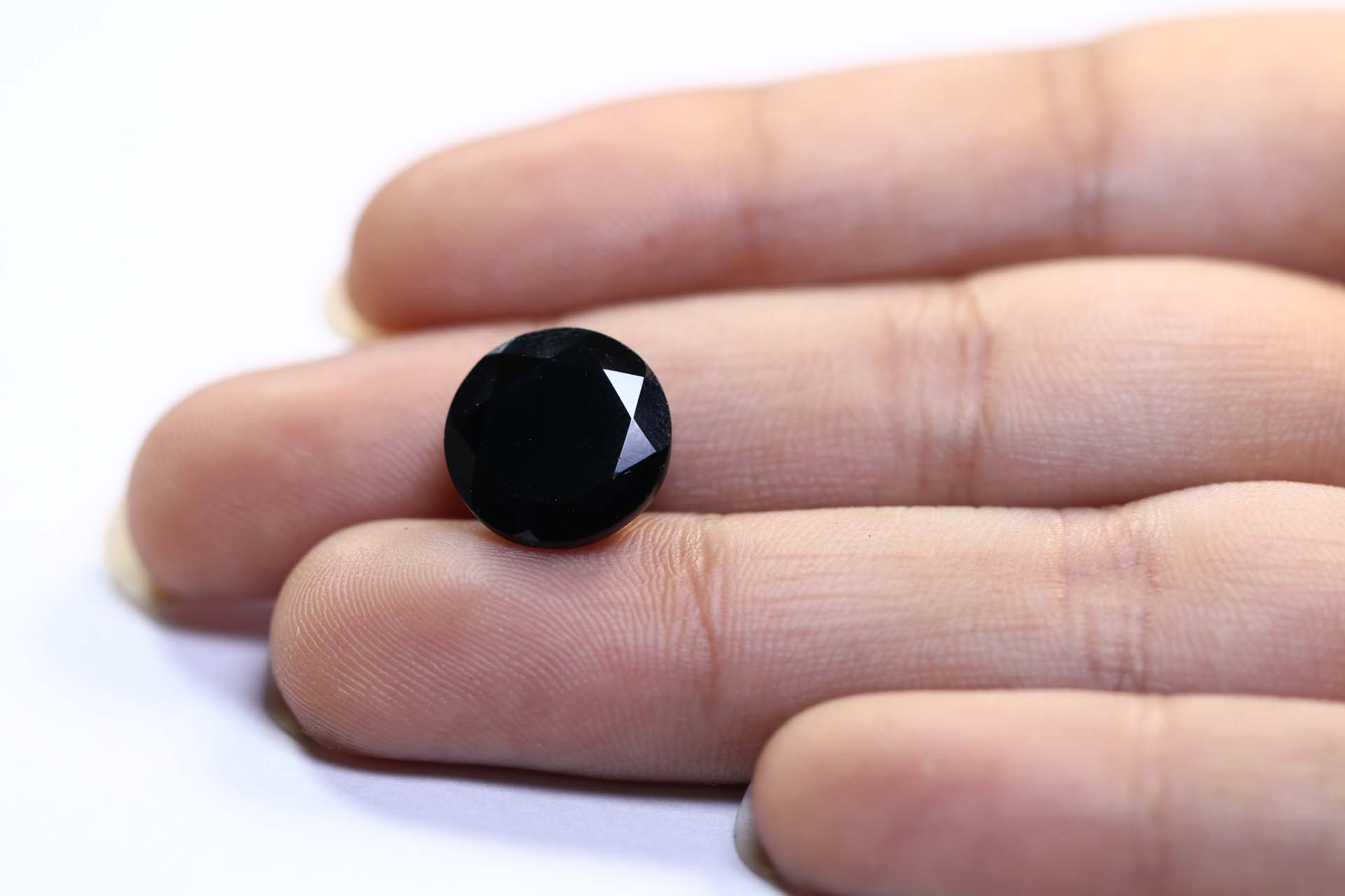 Black Spinel 7.66 Ct.