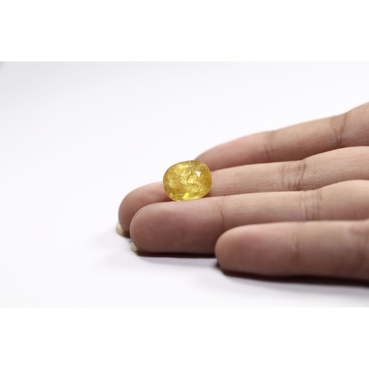 Yellow Sapphire 8.28 Ct.