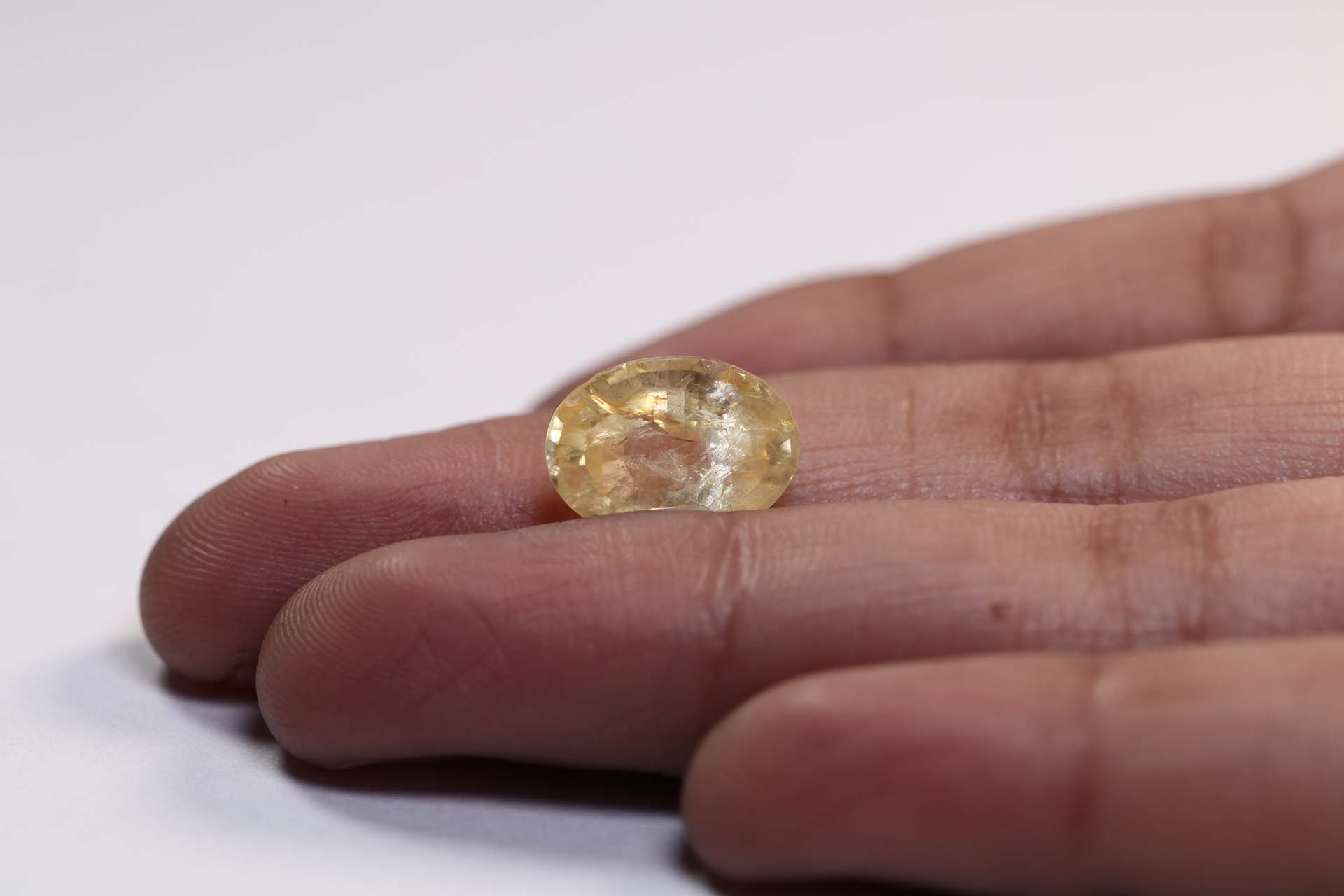 Yellow Sapphire 6.13 Ct. 4 YSP7826 3 1 Yellow Sapphire 6.13 Ct.