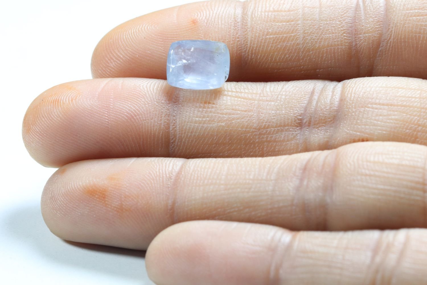 BSP4332 3 1 Blue Sapphire 4.17 Ct.