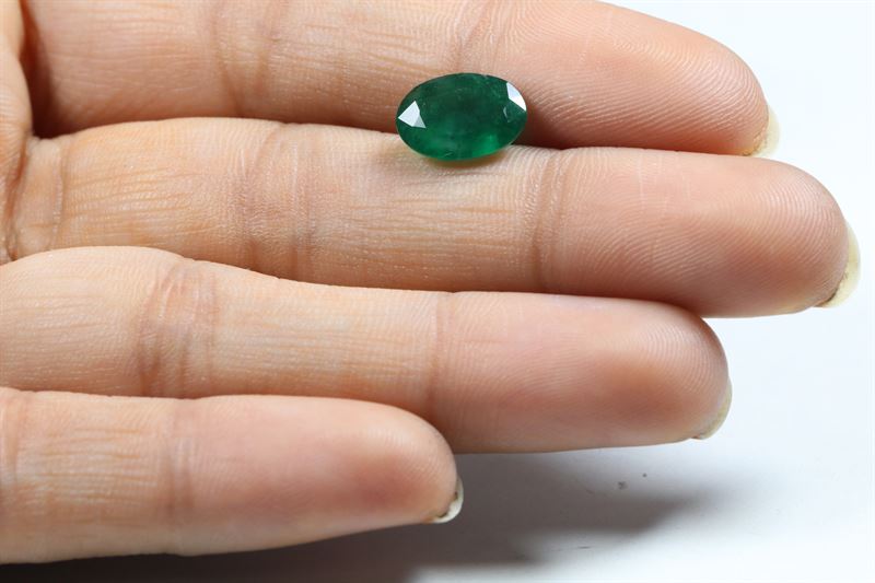 Emerald 2.65 Ct.