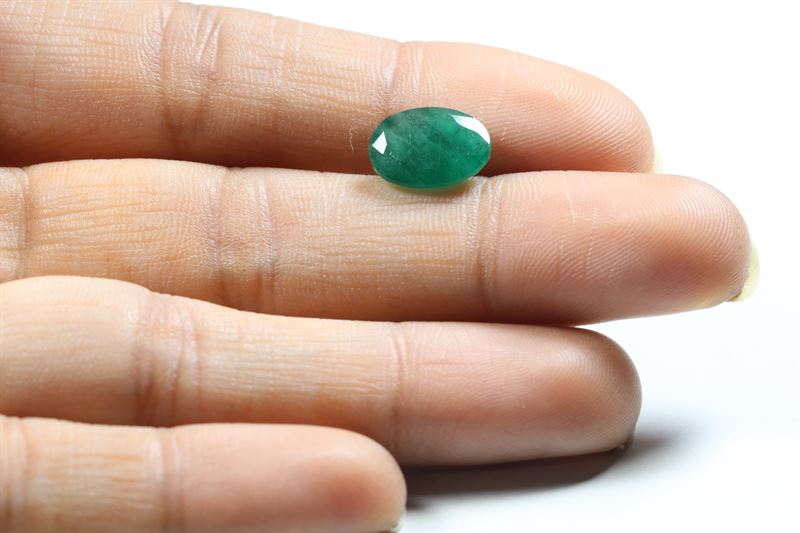 EMR6958 3 Emerald 2.85 Ct.