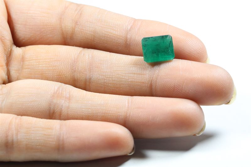 EMR6970 3 Emerald 3.36 Ct.