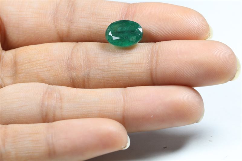 Emerald 4.32 Ct.